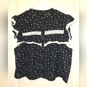 Week & Womans Top, XL Women's Crop Blouse